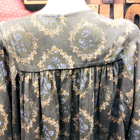 “FREE PEOPLE Drastic DEEP V NECK BLOUSE - Picture 6 of 16